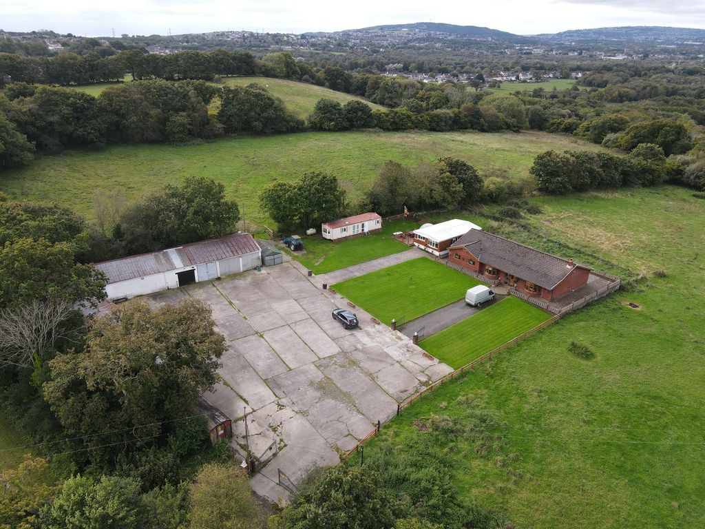 Property photo 3 of 19