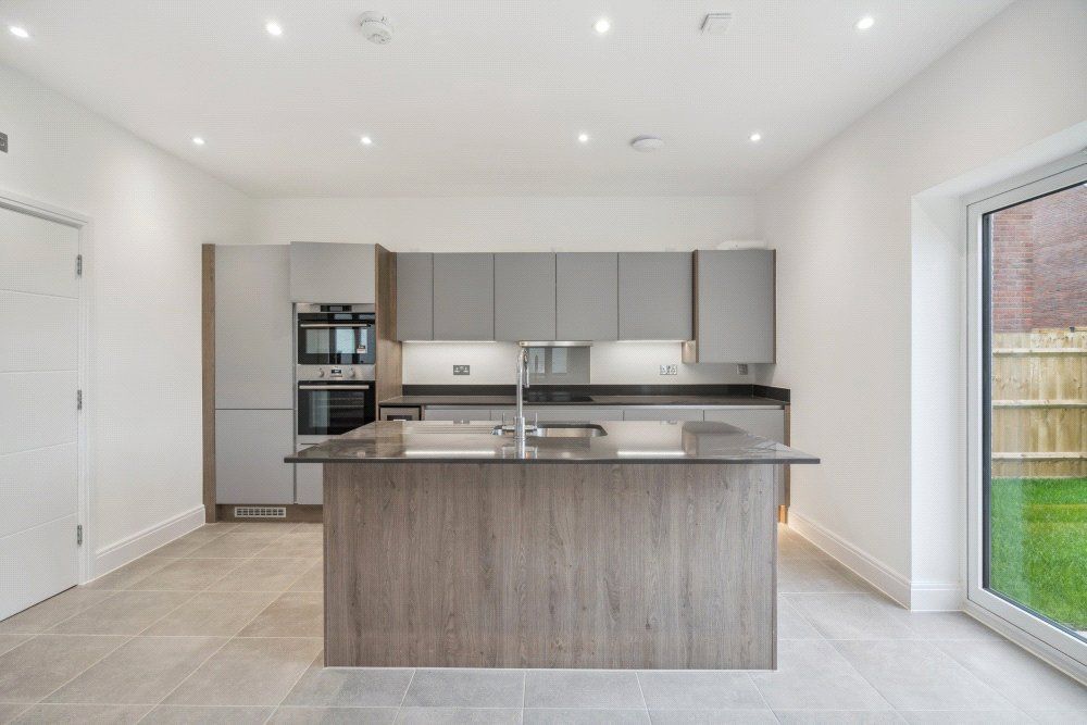 Property photo 2 of 10 The Henley