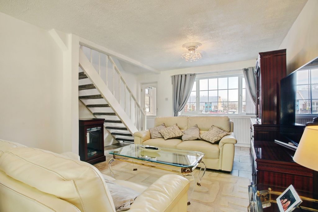 Property photo 2 of 13 Pbox-Img.Jpg