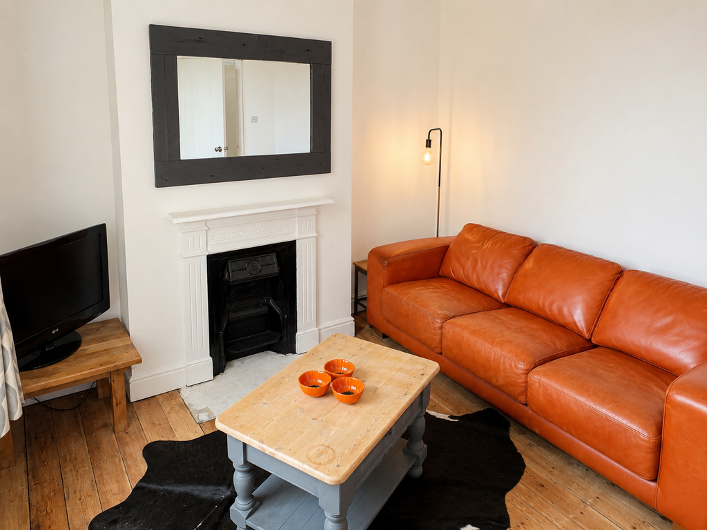 Property photo 2 of 10