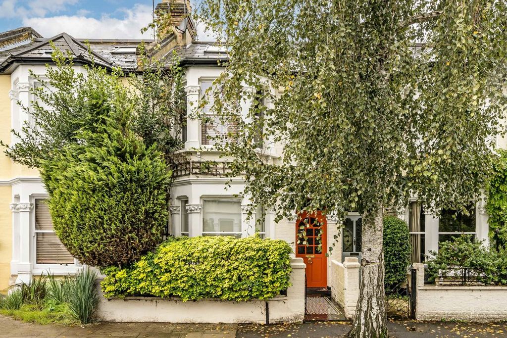 Property photo 1 of 7