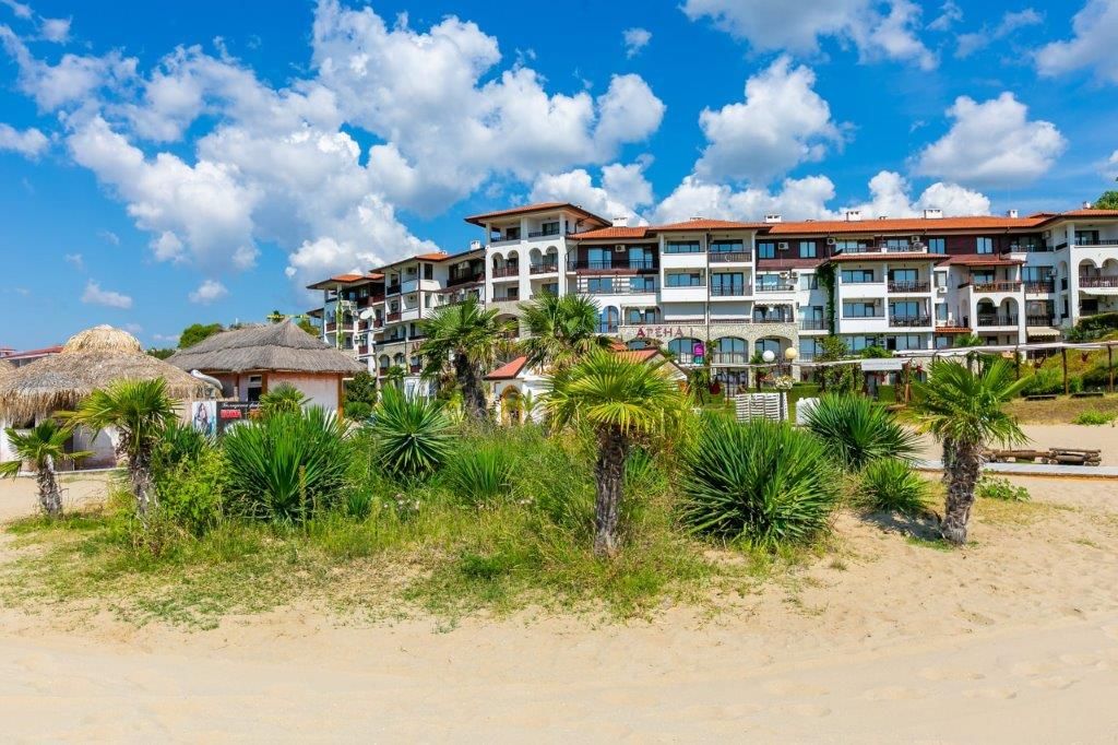 Property photo 2 of 20