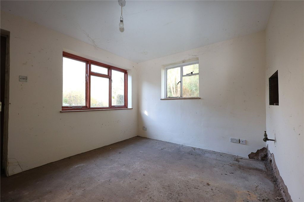 Property photo 3 of 22 Map