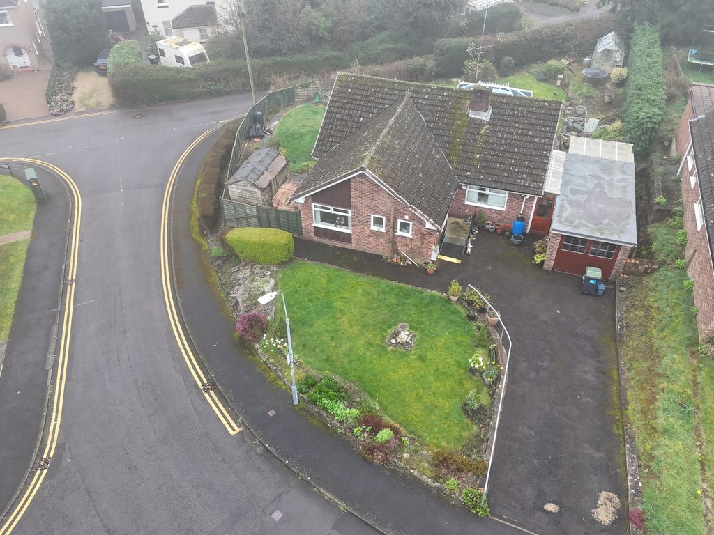 Property photo 3 of 21
