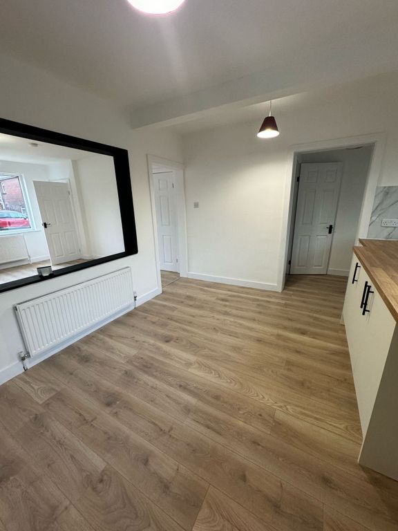 Property photo 3 of 25 Gallery