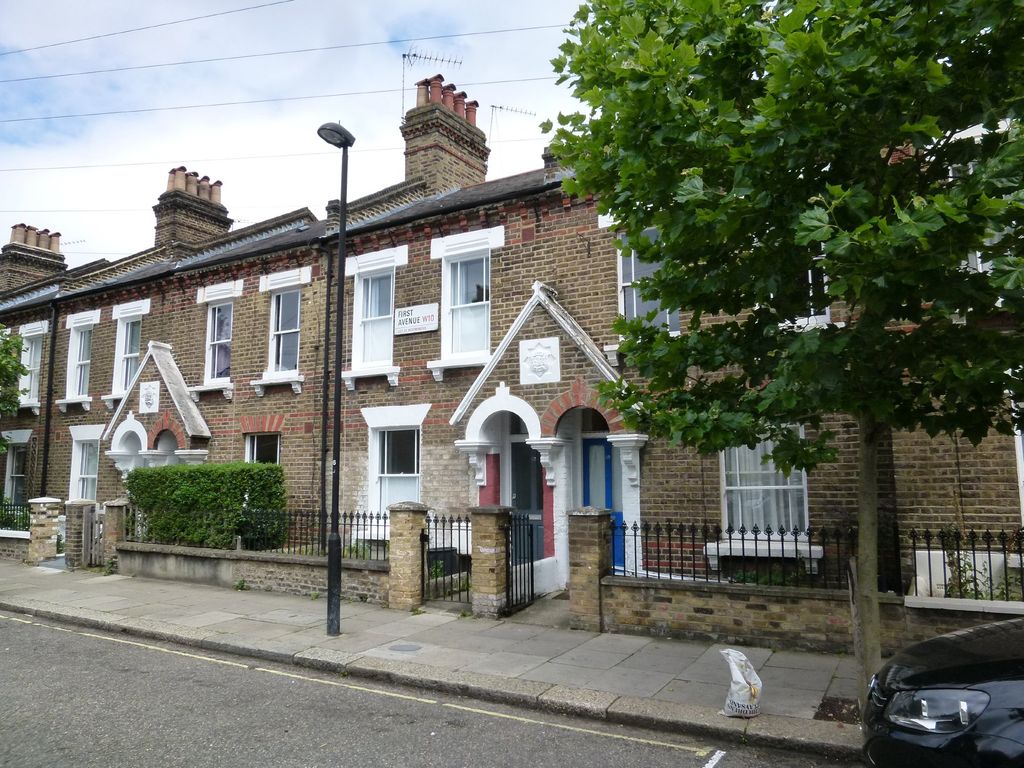 Property photo 1 of 10