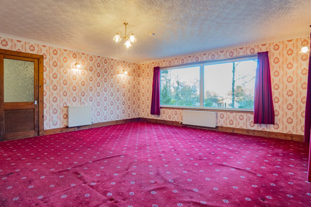 Property photo 3 of 38