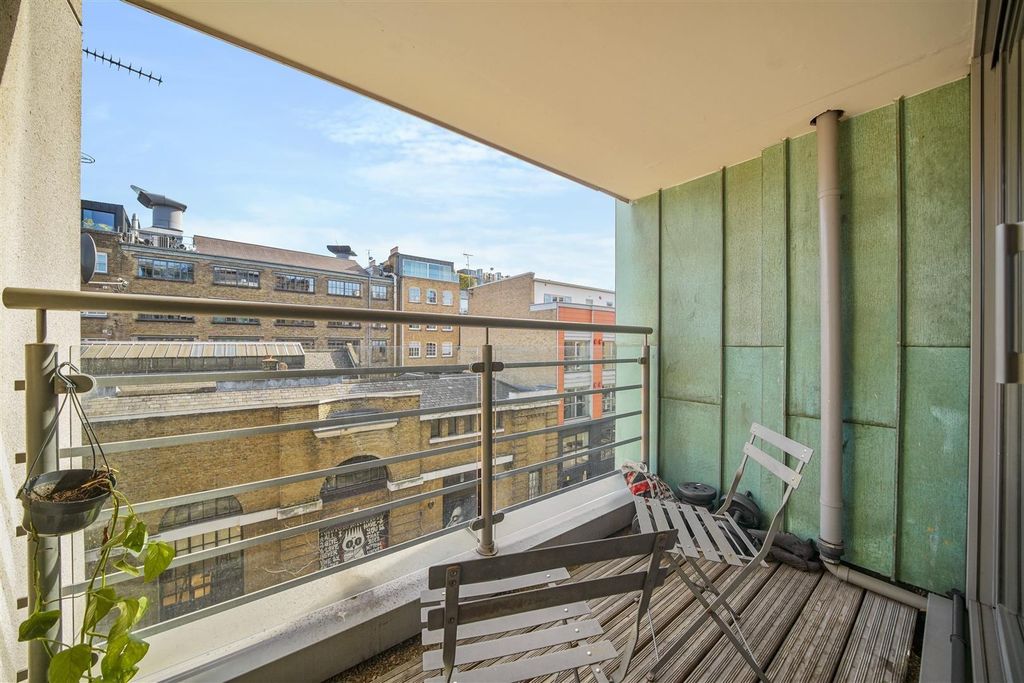 Property photo 2 of 16 4.Jpg