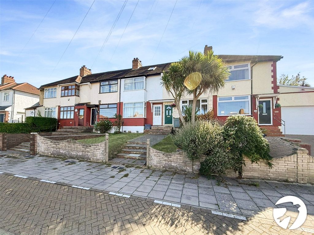 Property photo 1 of 18 External