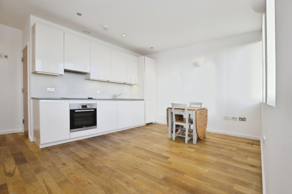 Property photo 2 of 14 Sitting/Dining/ Kitchen