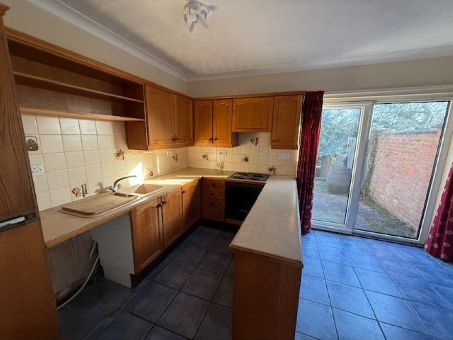 Property photo 3 of 11