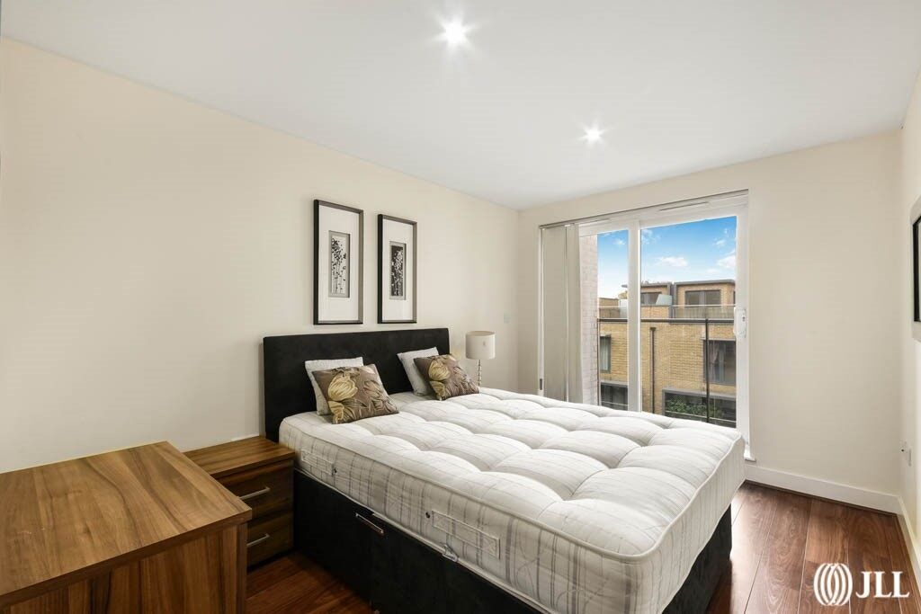 Property photo 2 of 15 5