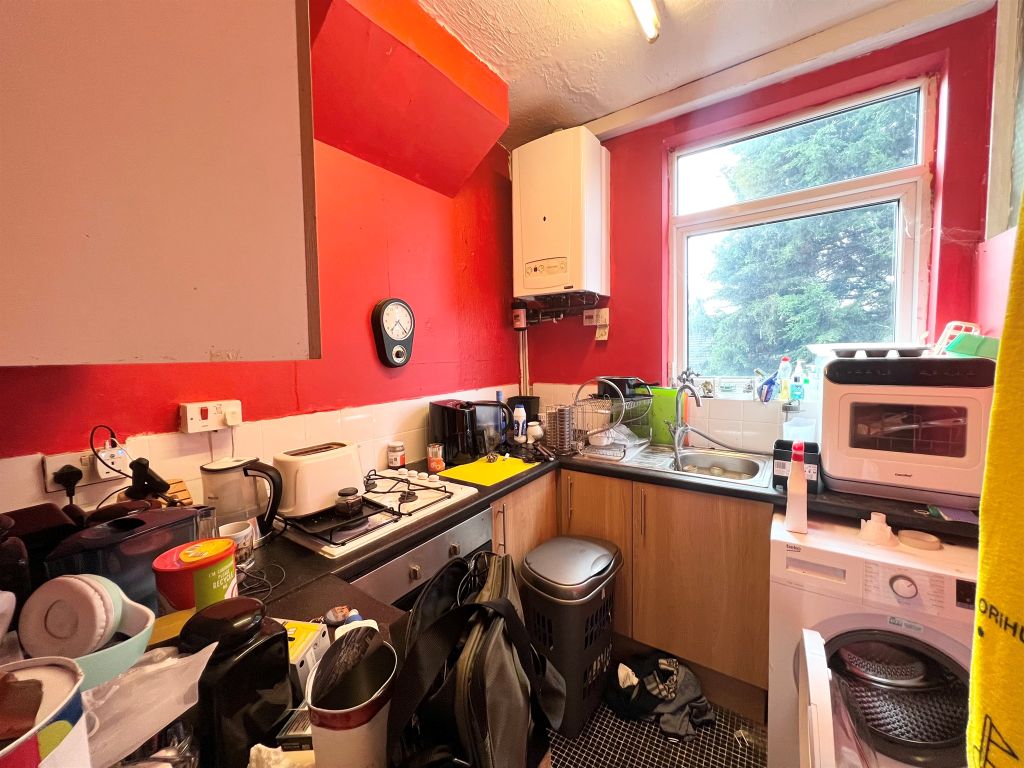 Property photo 3 of 6