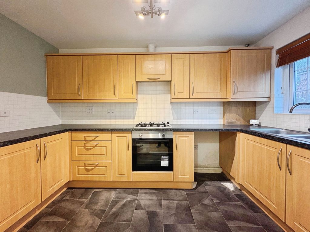 Property photo 2 of 24 A463c2c6-7