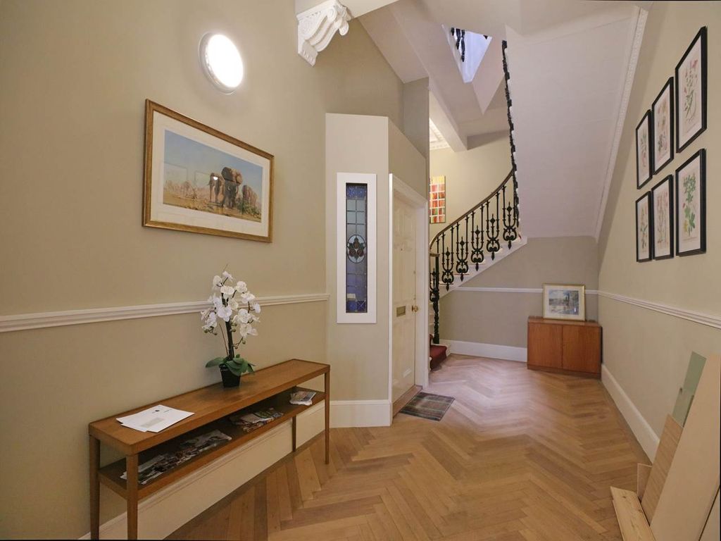 Property photo 2 of 16 1V7A7564