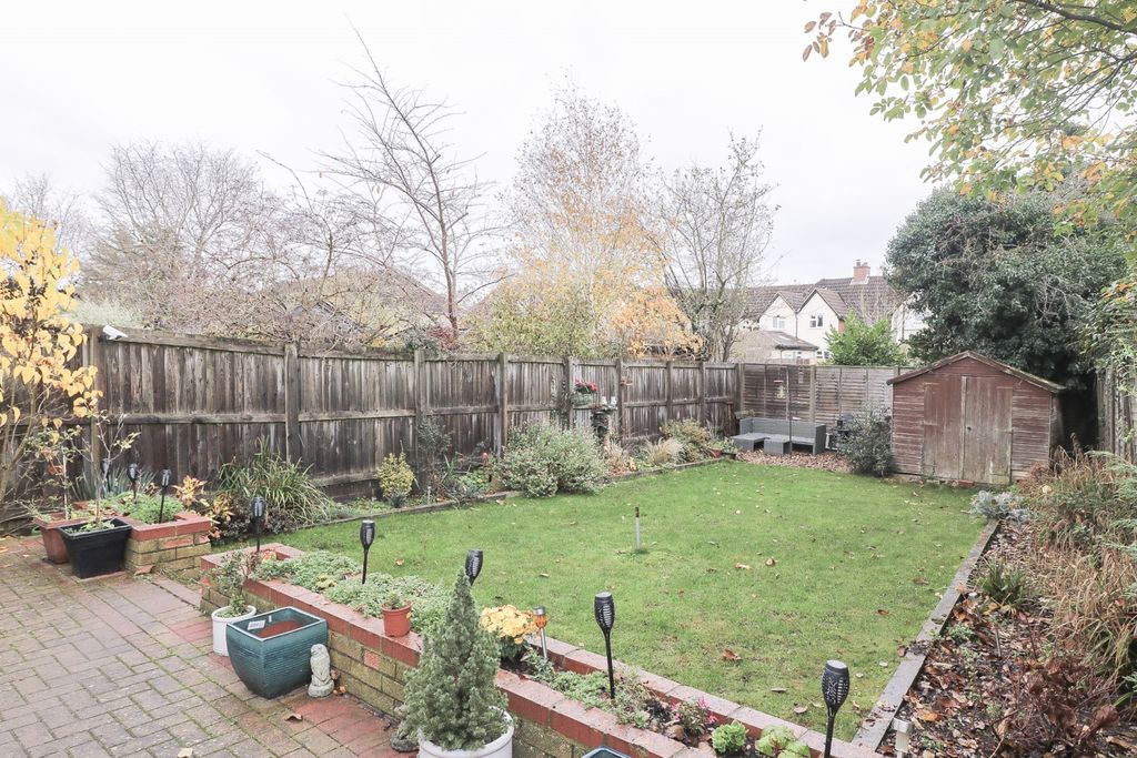 Property photo 2 of 16 15-Img_0705