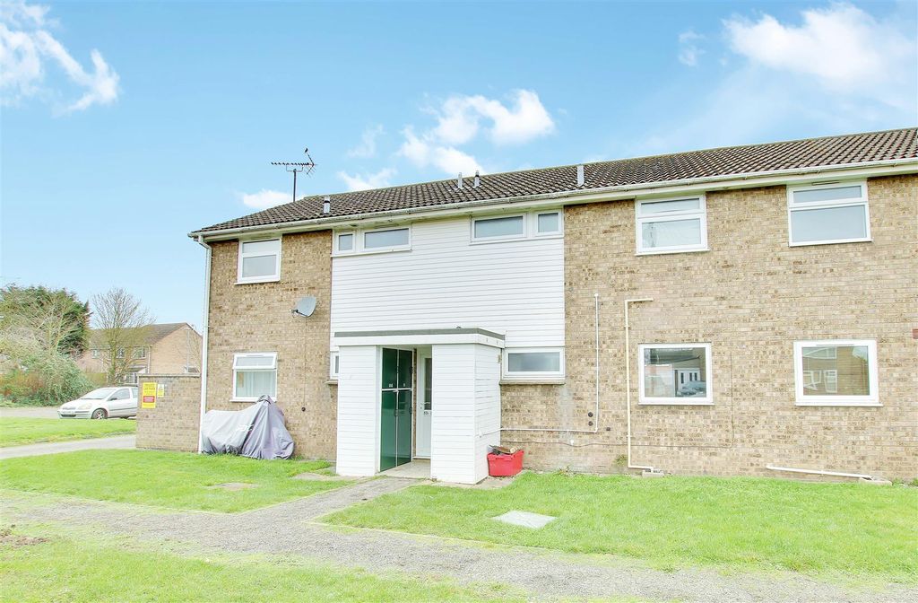 Property photo 1 of 6