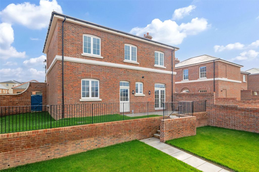 Property photo 3 of 14 Picture No. 46