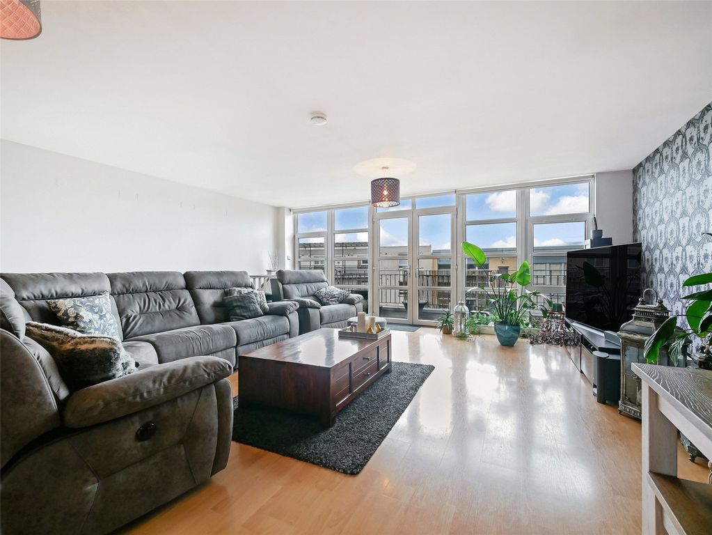 Property photo 2 of 21 Picture No. 07