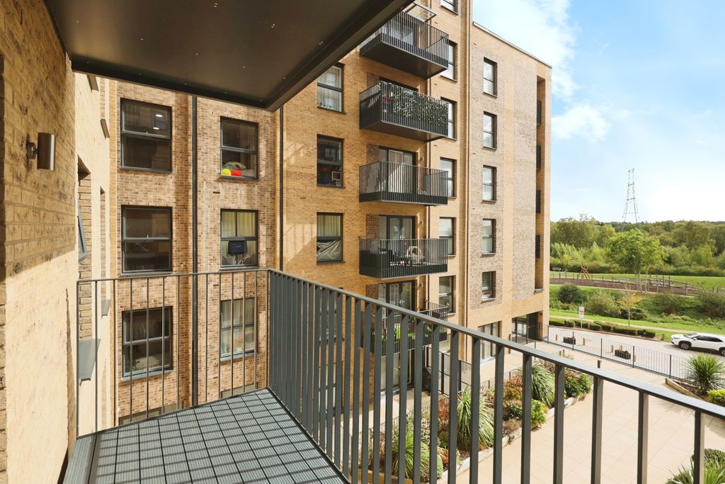 Property photo 1 of 15 Image