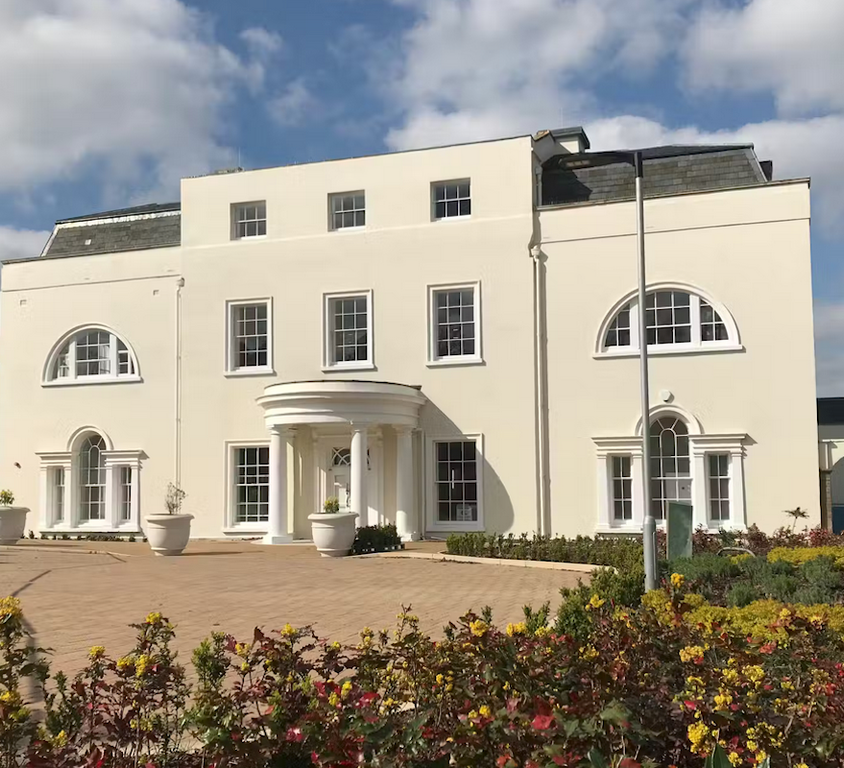 Property photo 1 of 5 Photo 0