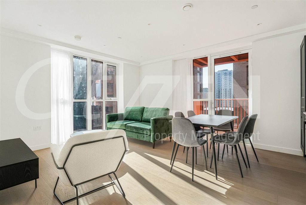 Property photo 1 of 43 Reception