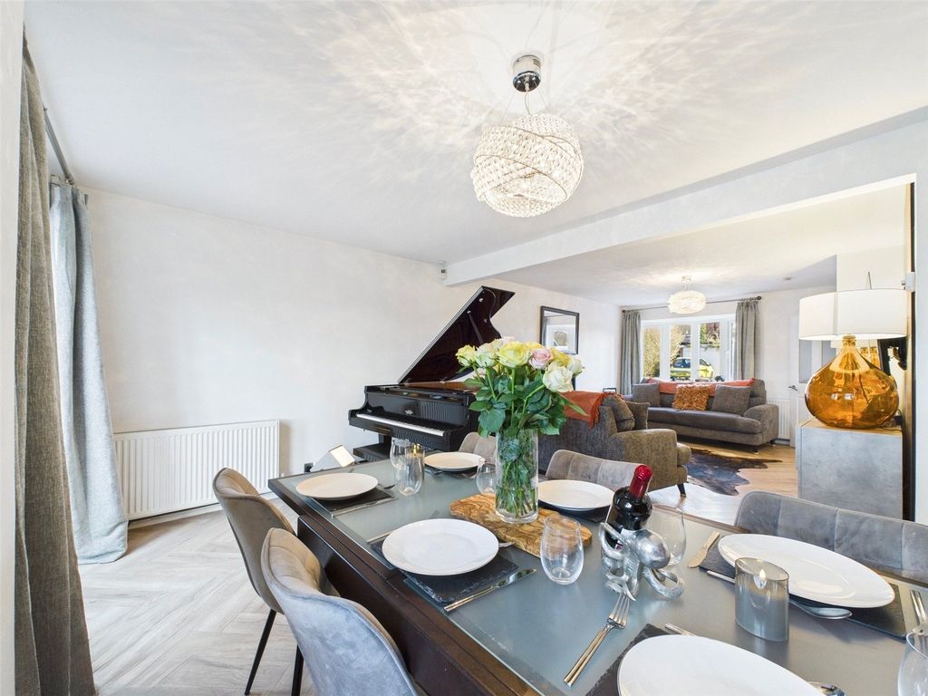 Property photo 3 of 19 Picture No. 34