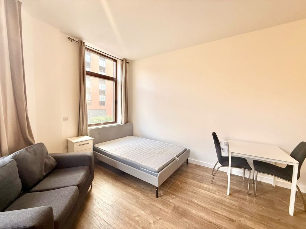 Property photo 1 of 4