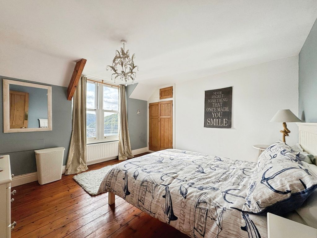 Property photo 3 of 22 Bedroom 1