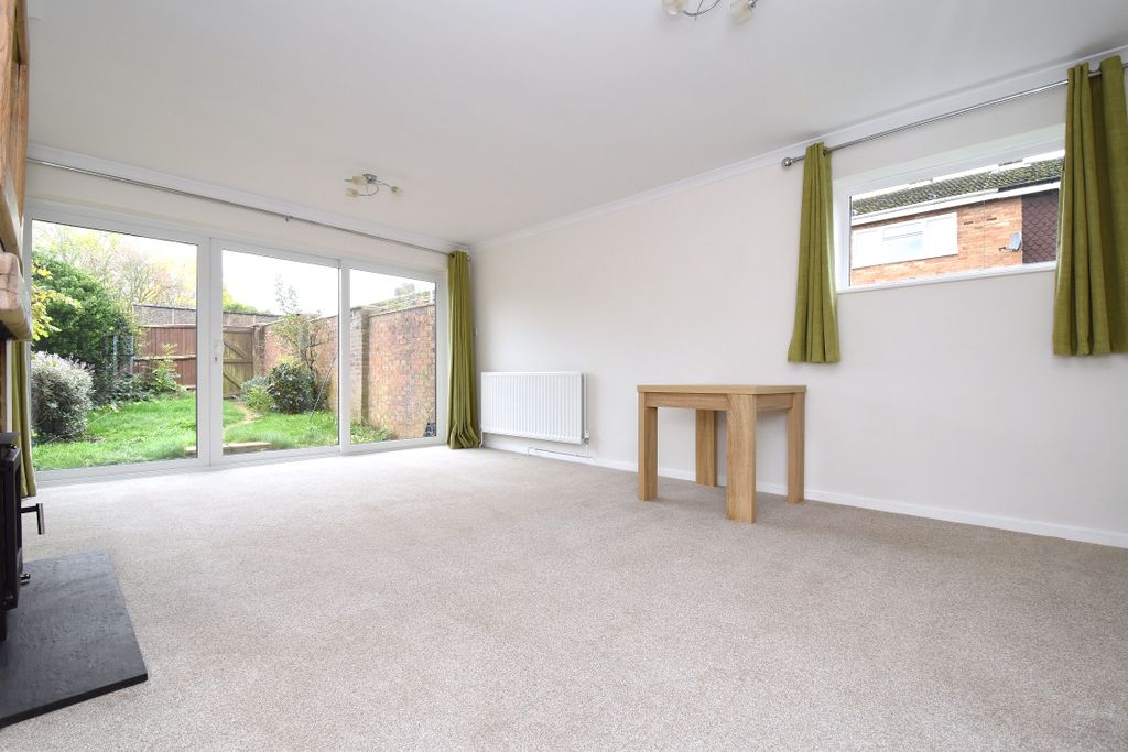 Property photo 3 of 8