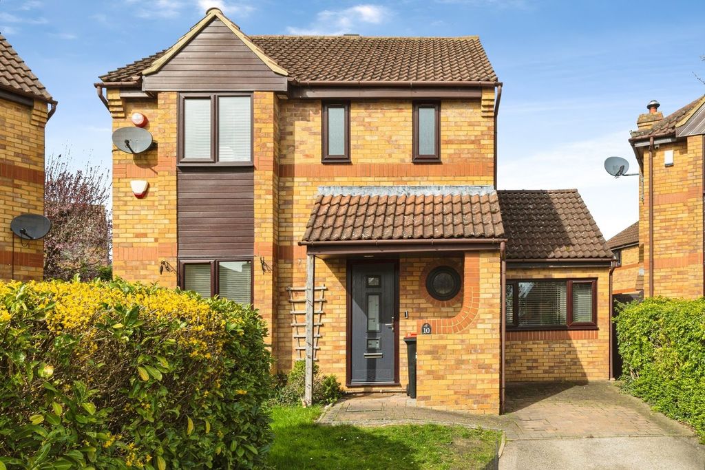 Property photo 1 of 13