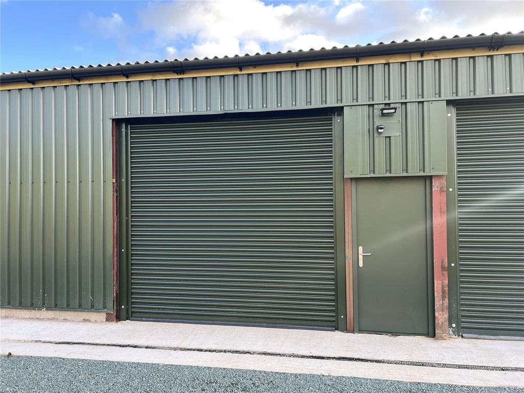 Property photo 1 of 8 Picture No. 02