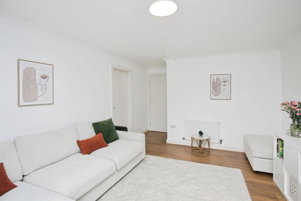 Property photo 3 of 22