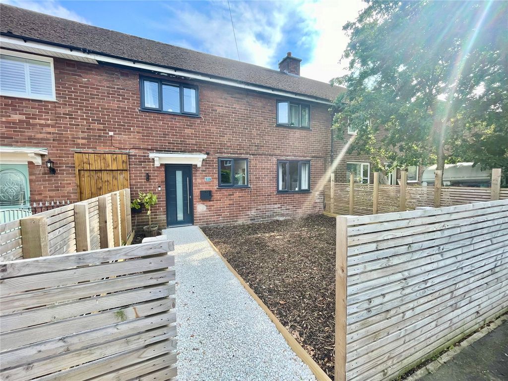 Property photo 1 of 17 Front