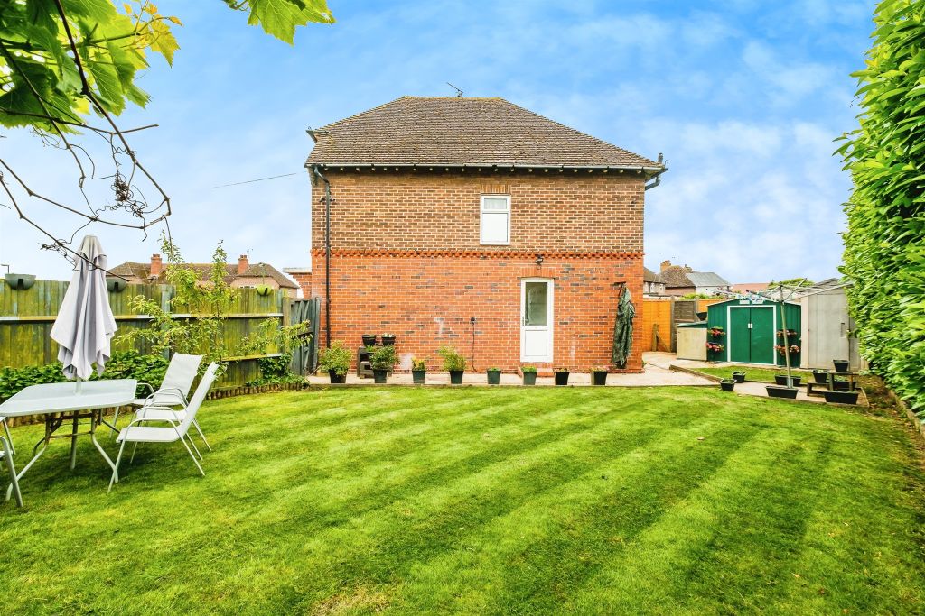 Property photo 1 of 15