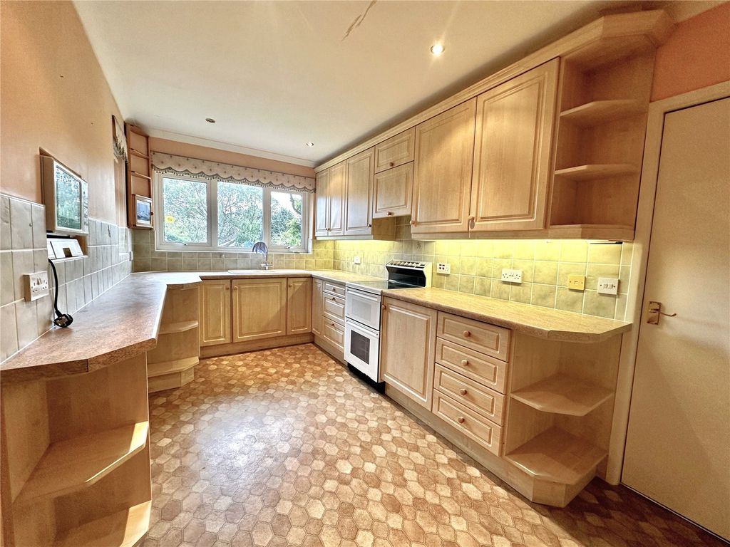 Property photo 3 of 14 Picture No. 23