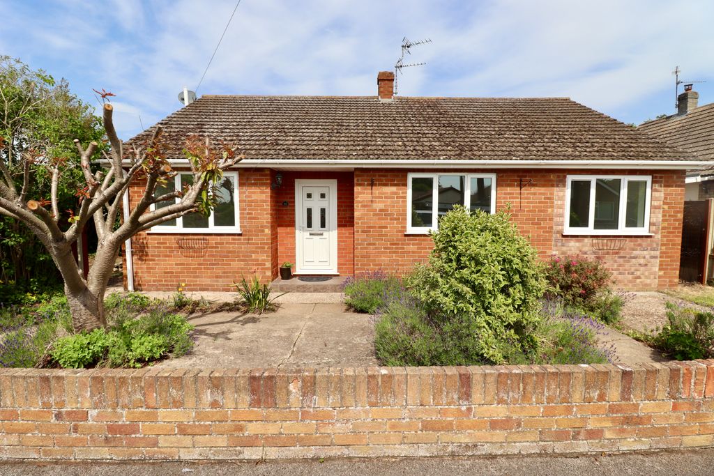 Property photo 1 of 13
