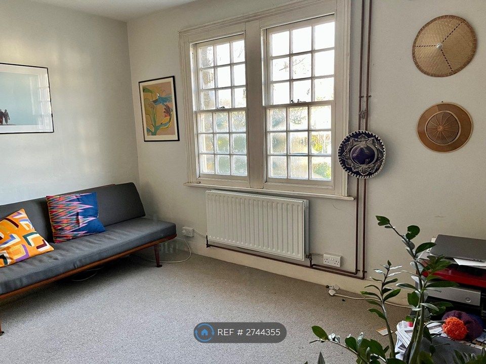 Property photo 3 of 15 Sitting Room (View To Private Garden)