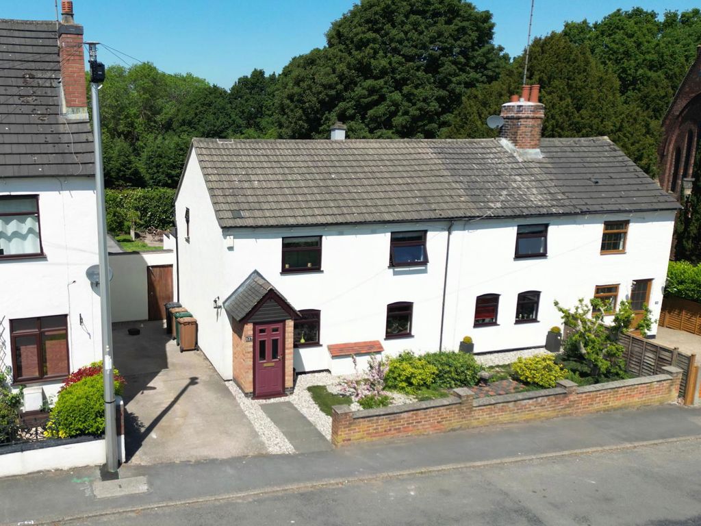 Property photo 2 of 36