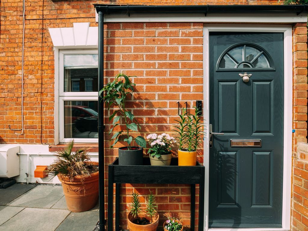 Property photo 2 of 20