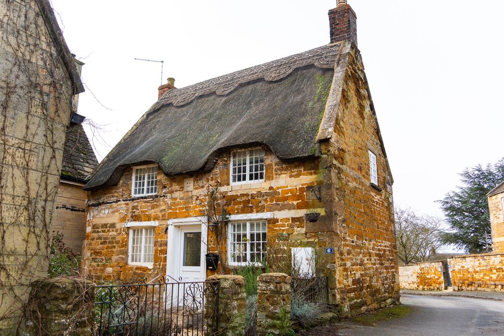 Property photo 1 of 19