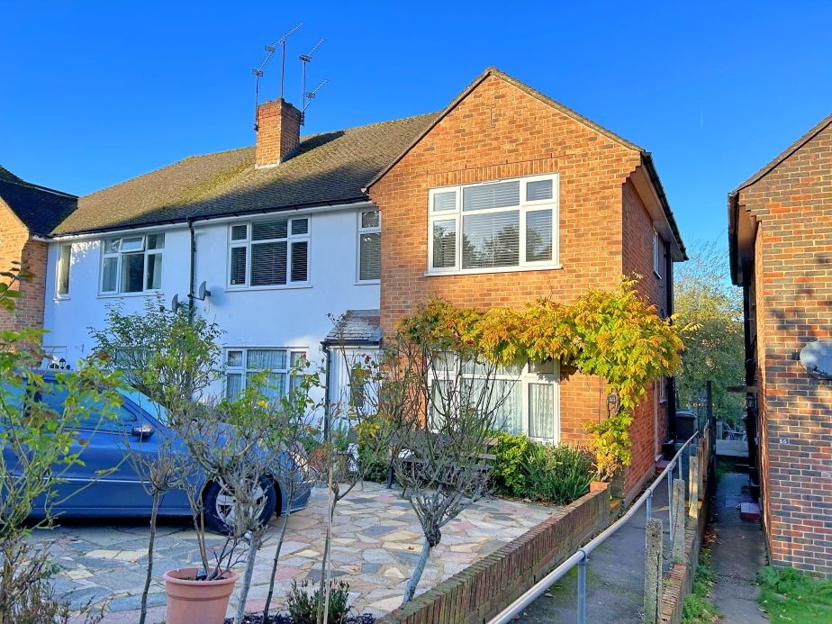 Property photo 1 of 9