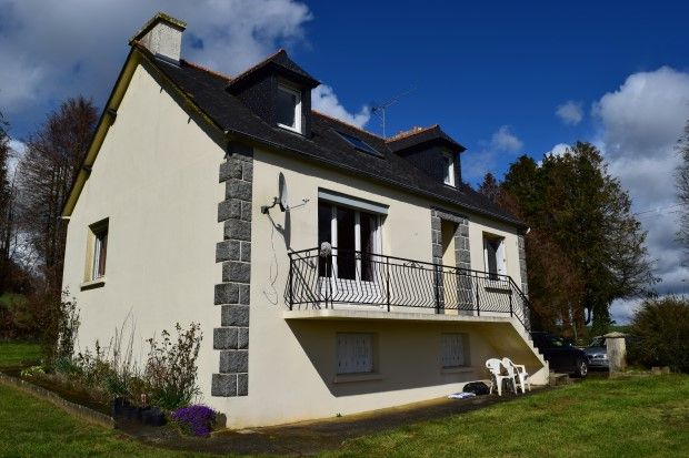 Property photo 1 of 2