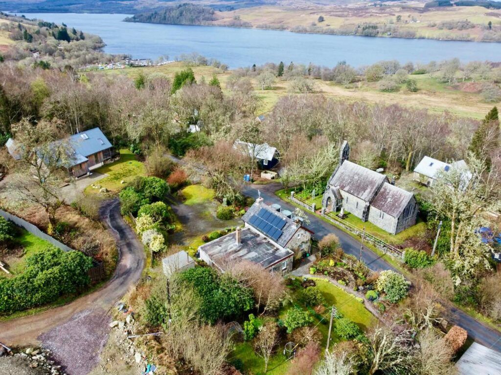 Property photo 1 of 31