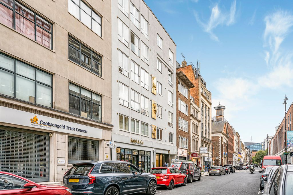 Property photo 2 of 35 Exterior