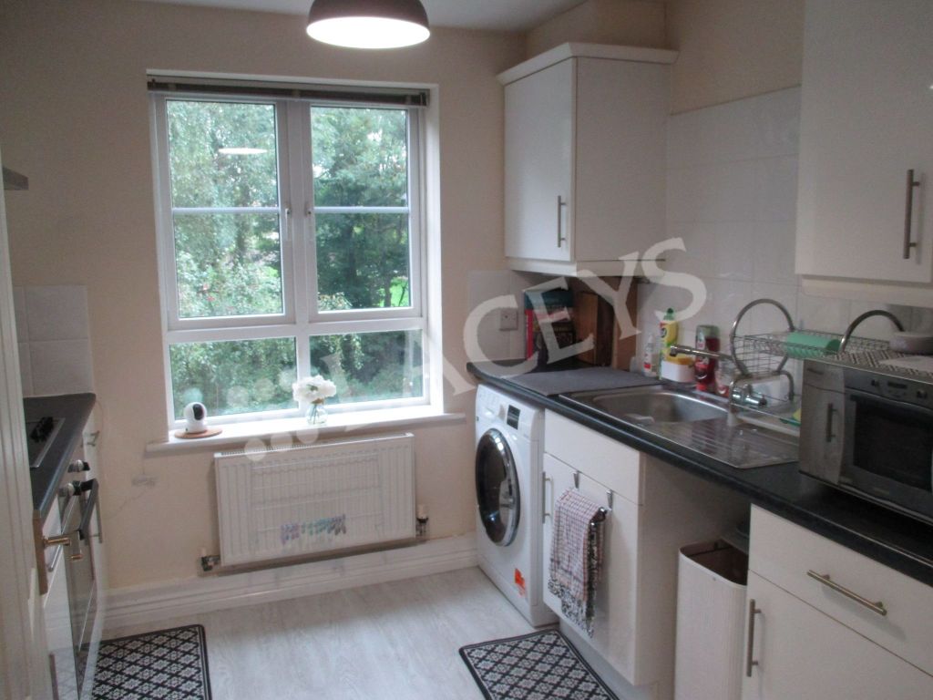 Property photo 3 of 8 6