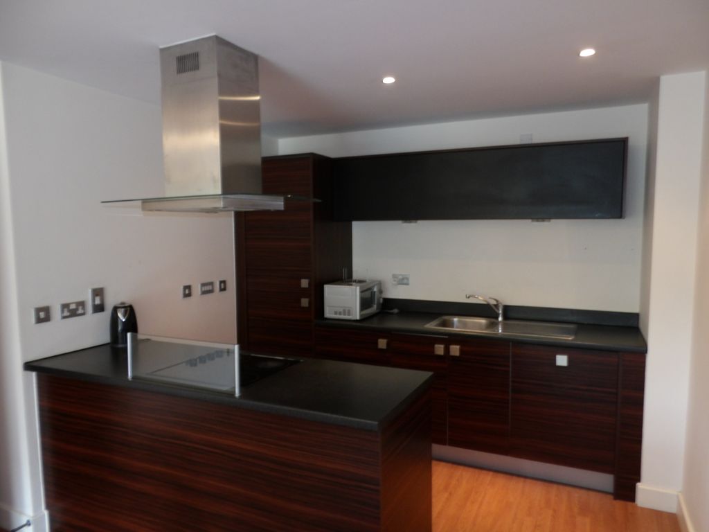 Property photo 1 of 8 Kitchen