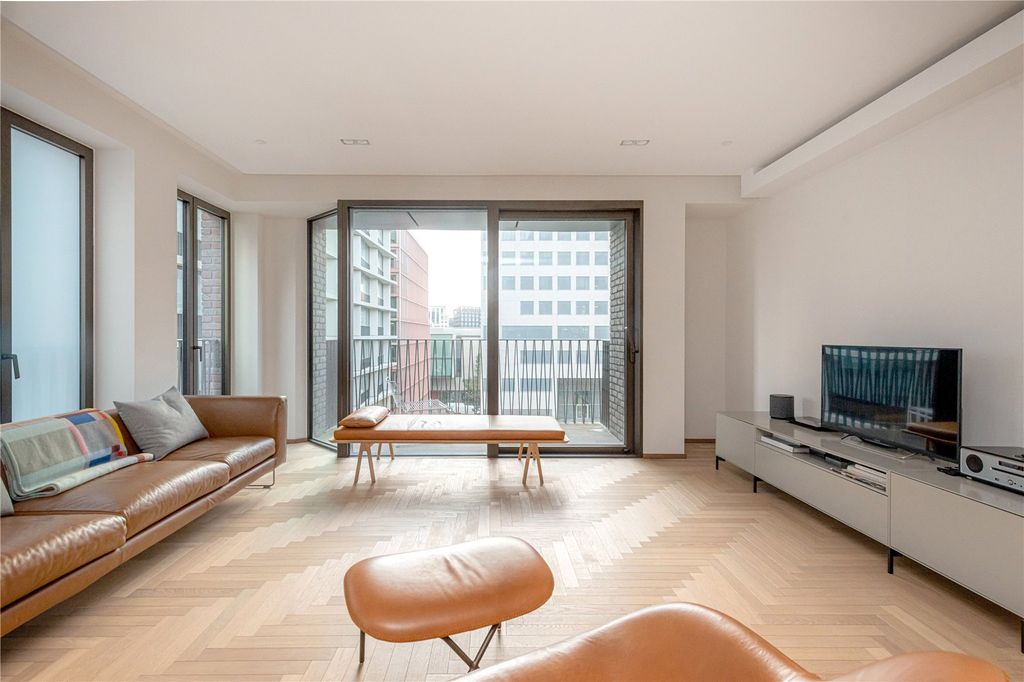 Property photo 1 of 14 Picture No. 05