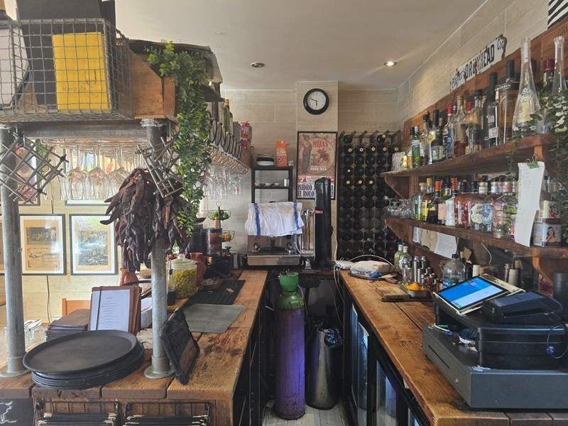 Property photo 2 of 7