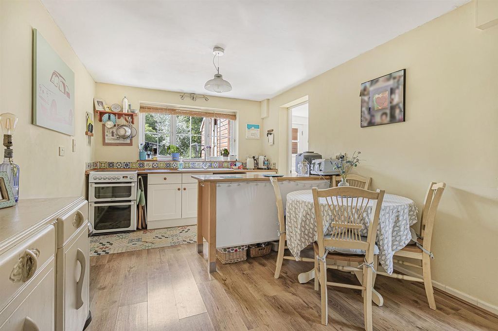 Property photo 2 of 20 Kitchen 1.Jpg